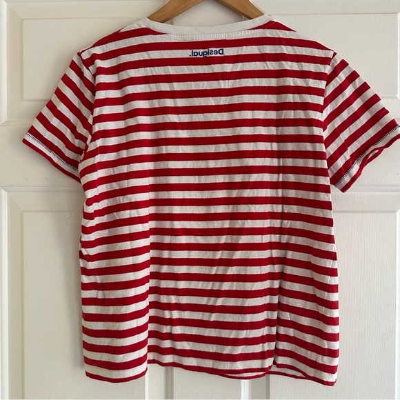 Desigual Y2K Striped Red and White Tshirt Future Is Now Stitching Embroidered M - Picture 4 of 6